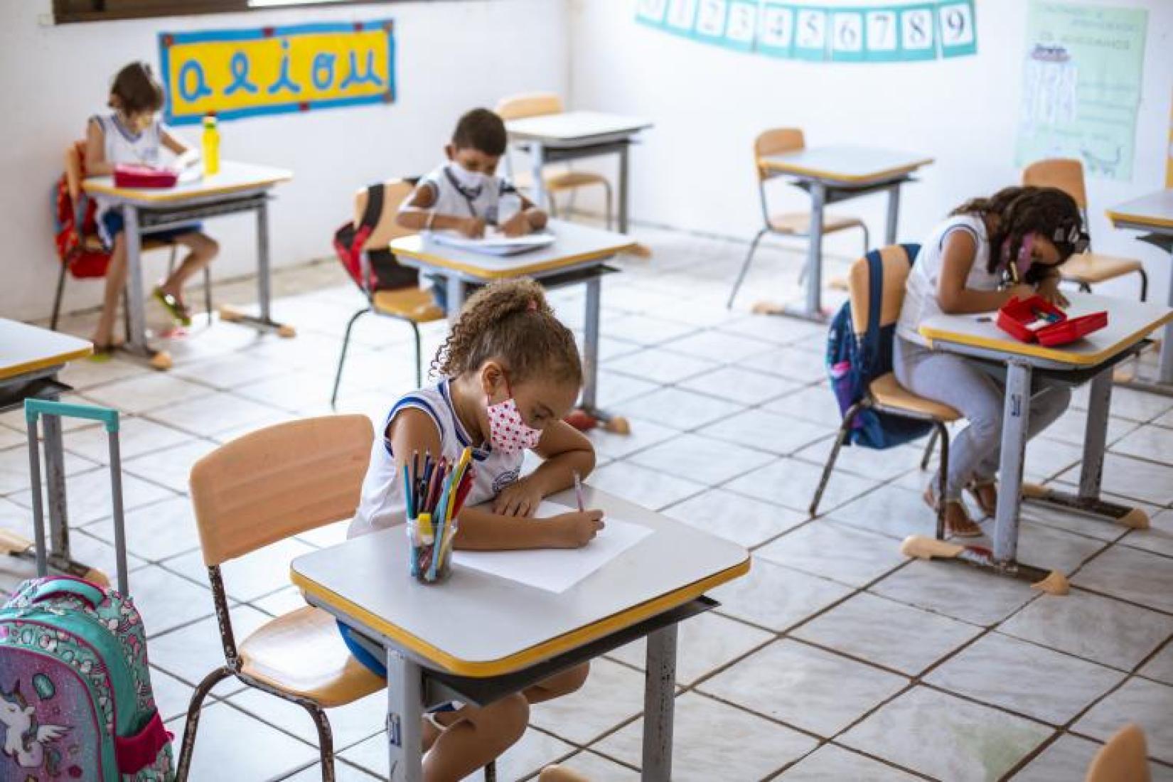 Social alerta sobre riscos do bullying nas escolas