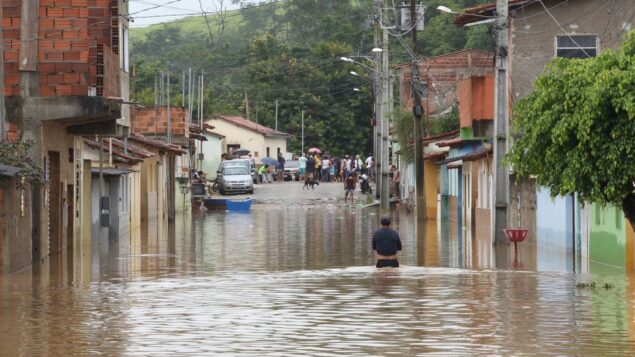 CNDH recomenda que Estado brasileiro reconheça situação de emergência climática no país