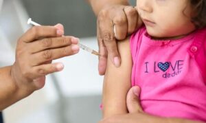 Cobertura vacinal infantil 