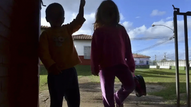 Governo federal deixou de investir milhões em políticas de proteção para crianças e adolescentes em 2024