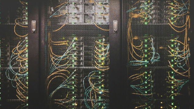 Alto consumo de eletricidade pela inteligência artificial representa risco ambiental