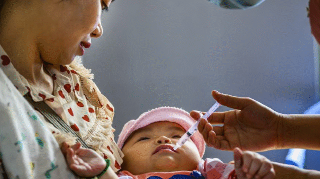 Vacinação infantil global permanece estável, mas mais de 14 milhões de crianças seguem não vacinadas – OMS, UNICEF