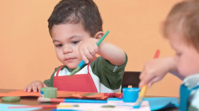 Desigualdade no acesso à creche aumenta entre ricos e pobres no Brasil, aponta relatório