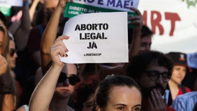 Especialistas da ONU denunciam violações a direitos reprodutivos