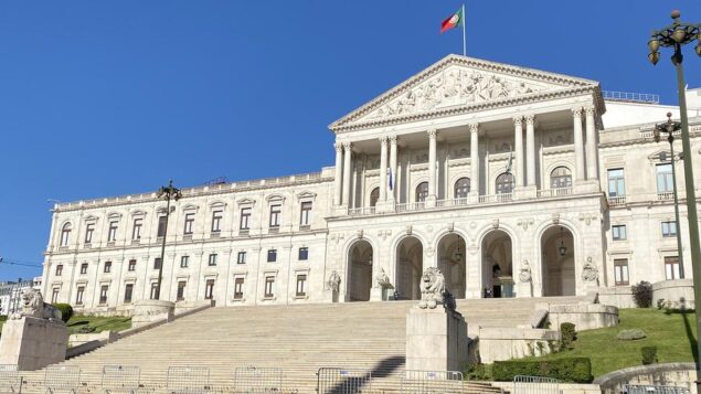 Estudo mostra violência digital deliberada a mulheres na vida pública